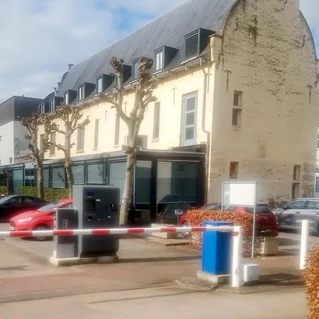 Hotel Kolmojen *